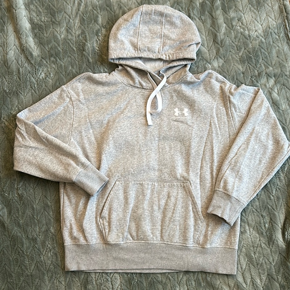 Under Armour Sweatshirt